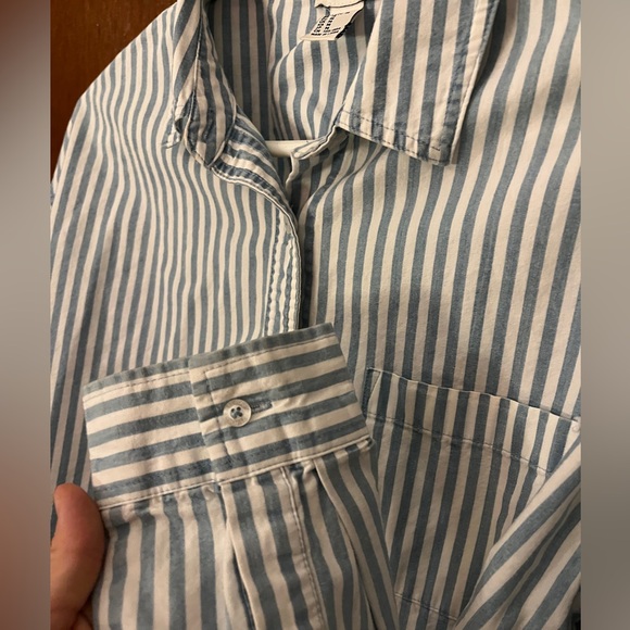 Striped cropped button up - Picture 4 of 4